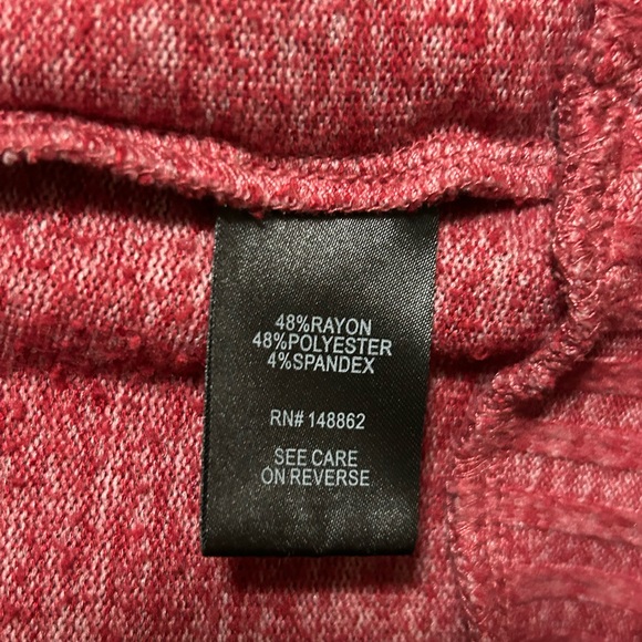 Torrid Super Soft Plush Tunic Hoodie in Jester Red - Size 2X (18-20) - Picture 8 of 8